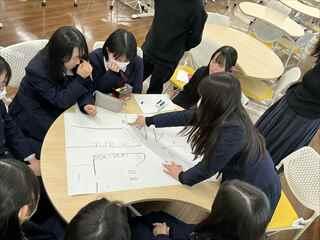 Day 2 Grp Wk presentation_R.jpeg