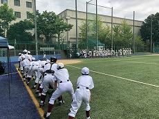 中学軟式野球部の練習風景