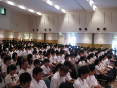 10063002.jpg