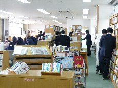 図書館の風景.jpg