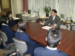 H1F留学校長面接2006120402.jpg