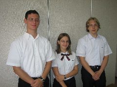 20060901_0305留学生３人.jpg