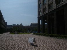 立命館大学校舎.JPG