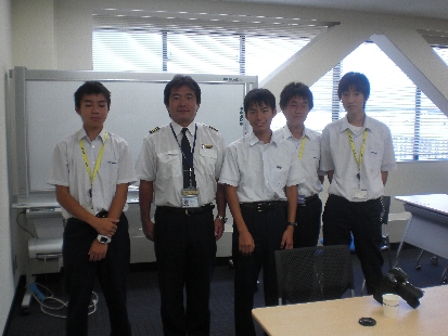 職業人インタビュー報告03 パイロット.JPG
