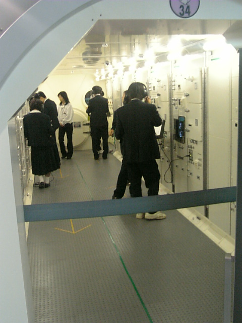 VFSH0037.JPG